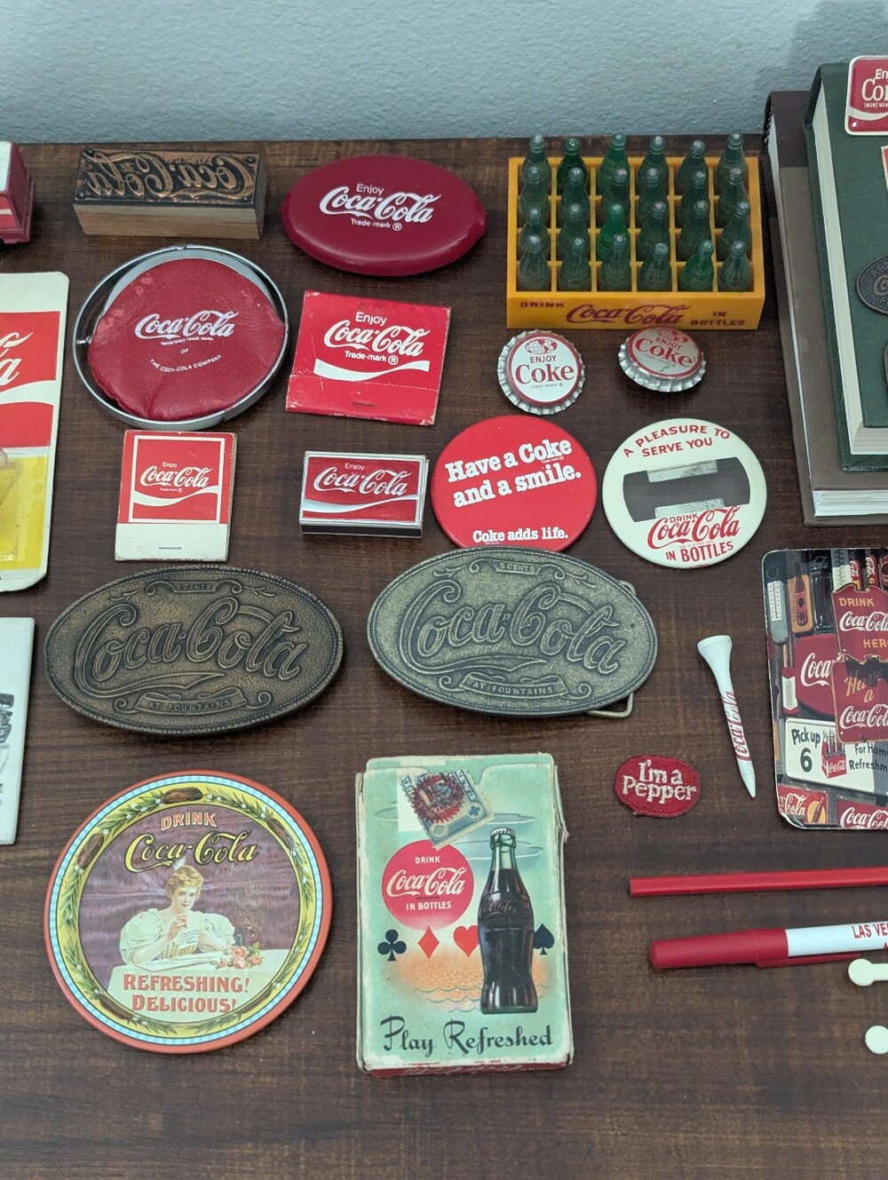 Huge Vintage Coca-Cola Collectibles Estate Lot - Corgi Diecast, Pins, Trays, Bot - Picture 3 of 9
